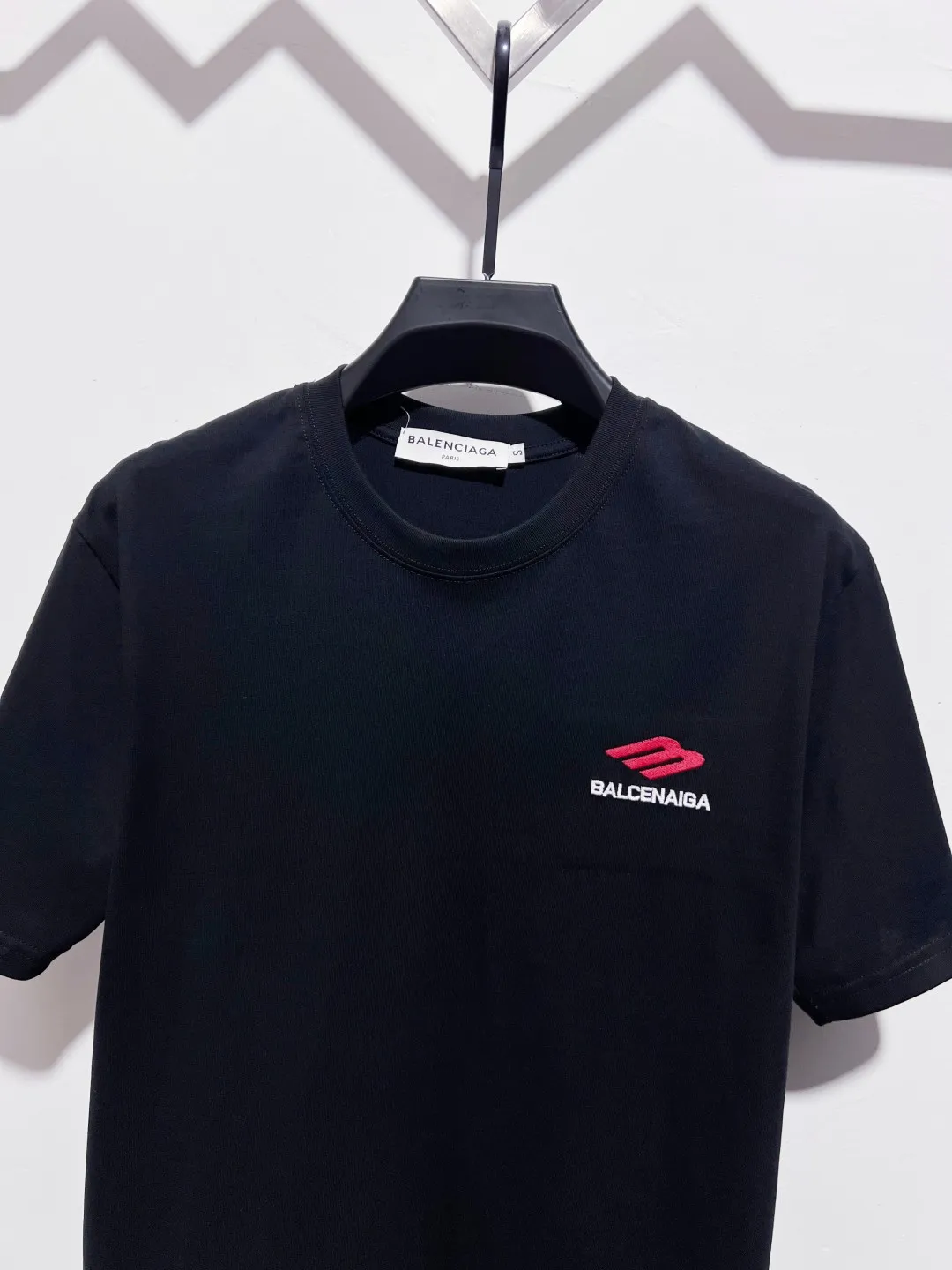 💰P130🔥 26 New Arrival T Premium ！ logo ，Premium ， ， ， 🔥 ， ， ， ， ， ， ：White、Black Size：S-XXL
